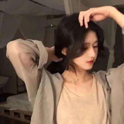骇故事之女舍惊魂
